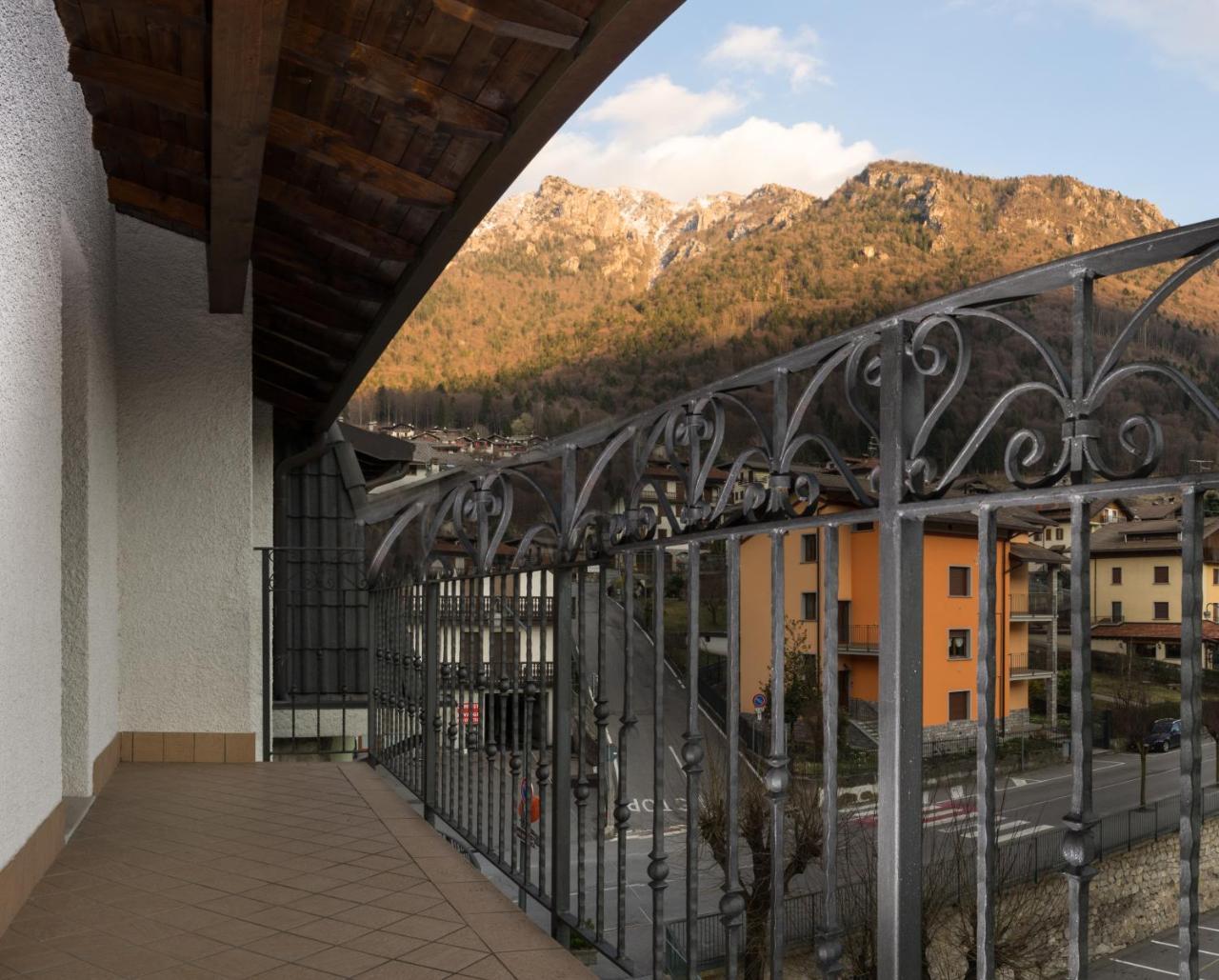 Goccia Di Resina #Sharingorobie Apartment Серина Екстериор снимка