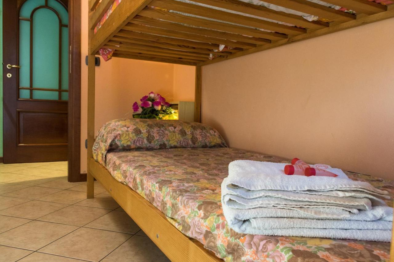Goccia Di Resina #Sharingorobie Apartment Серина Екстериор снимка